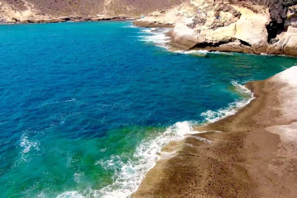 Spacious Apartment Just Few Steps Of The Ocean In La Caleta Costa Adeje  Extérieur photo