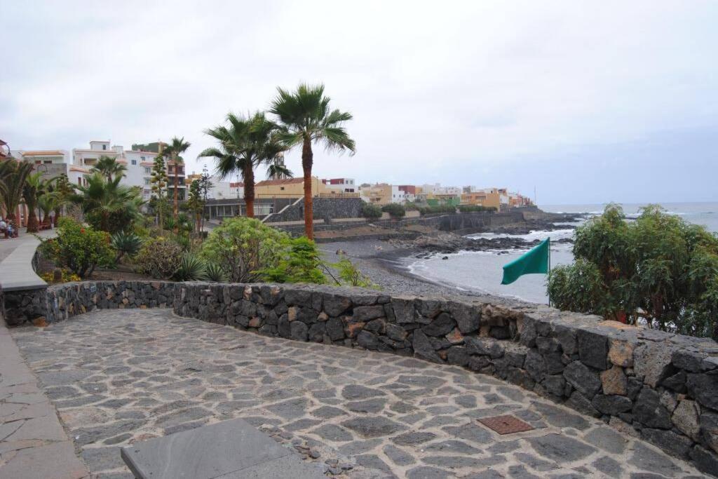 Spacious Apartment Just Few Steps Of The Ocean In La Caleta Costa Adeje  Extérieur photo