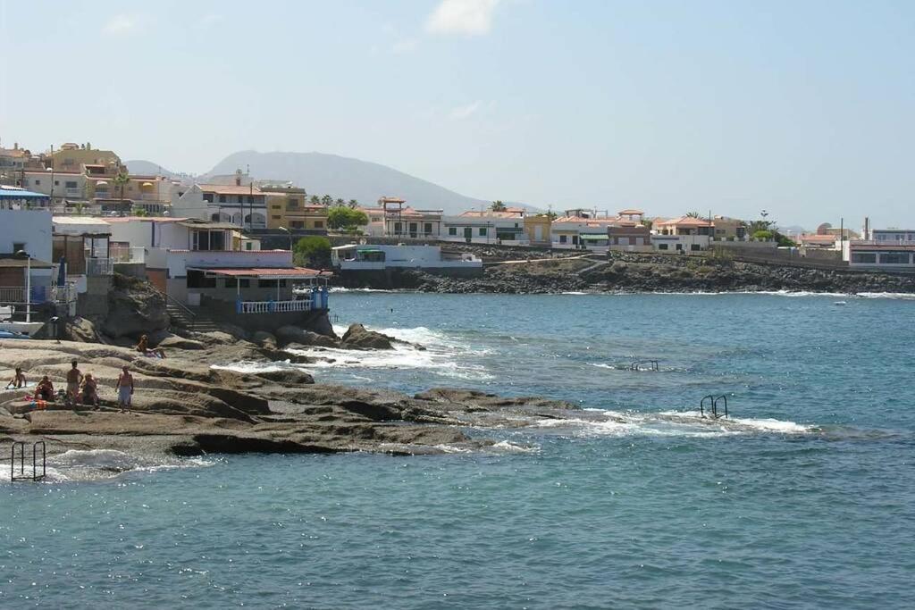 Spacious Apartment Just Few Steps Of The Ocean In La Caleta Costa Adeje  Extérieur photo